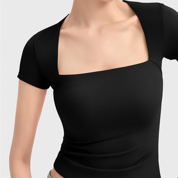 Top - Picture 3 of 4